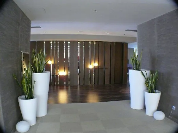 Hotel Spa Mediterraneo Park Roses 4*,