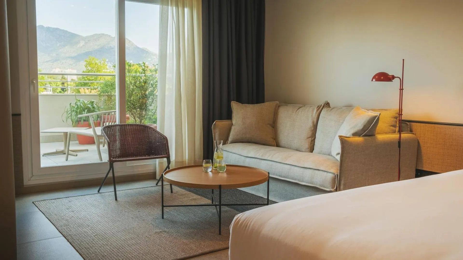 Hotel Spa Mediterraneo Park Roses 4*,  Spain